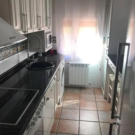 3 Bedrooms With Terrace And Wifi At Teruel